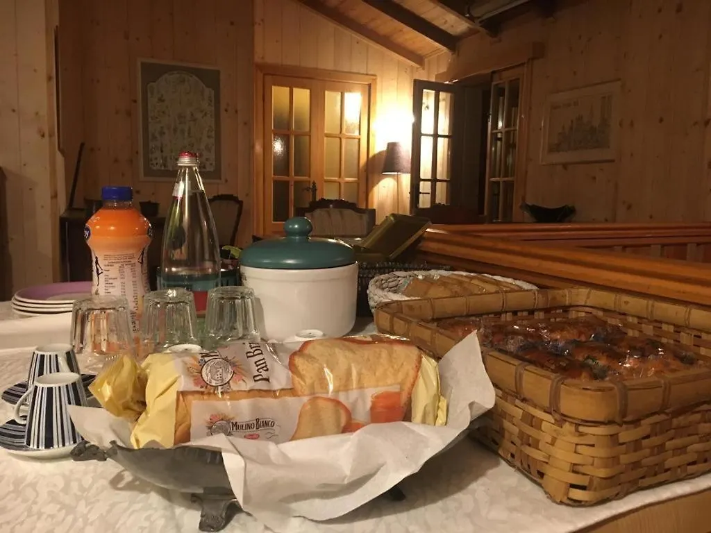 B&B Le Petit Vent Sormano 0*,  Italy