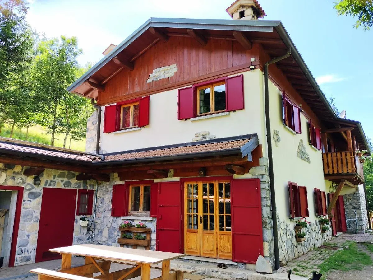 B&B Le Petit Vent Sormano Bed & Breakfast
