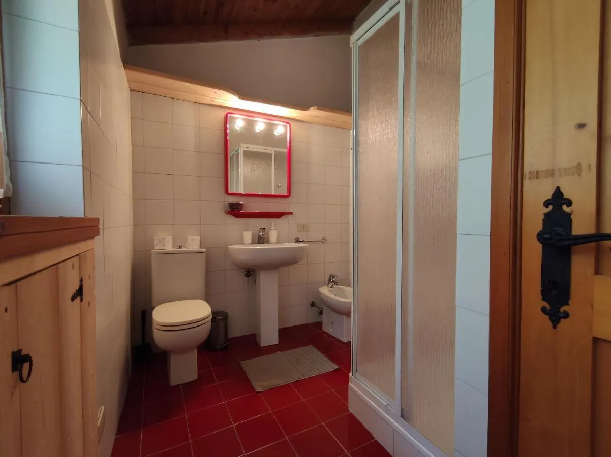 B&B Le Petit Vent Sormano 0*,  Italy