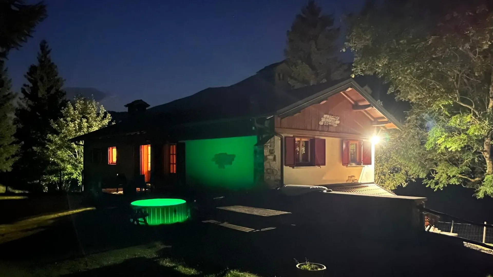 B&B Le Petit Vent Sormano Italy